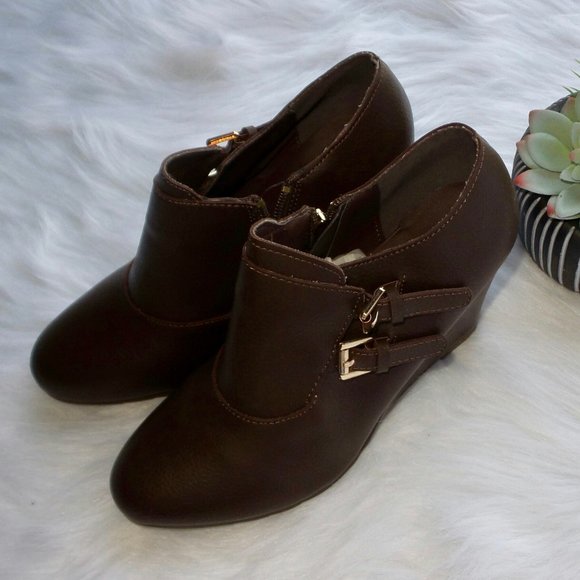 *SOLD*Brown Wedge Ankle Booties - Picture 3 of 6